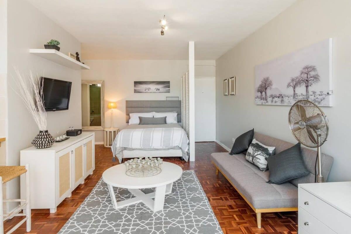 Tranquil Garden Studio With Pool Mountain Views Cape Town Eksteriør bilde